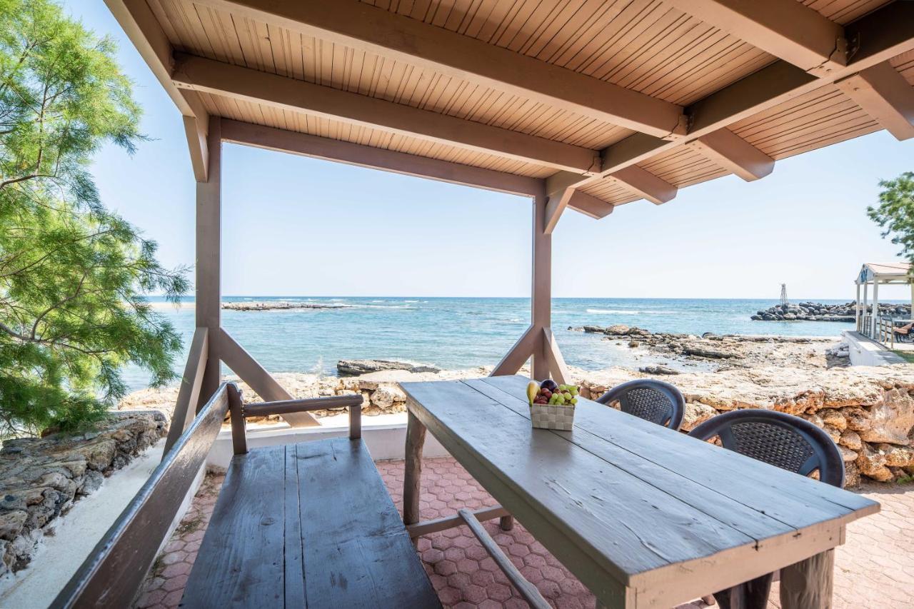 Mylos Seaside Experience Frangokastello Екстериор снимка
